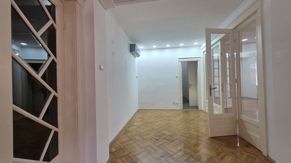 Apartament 4 camere de inchirat Armenasca Romana - Poză 3