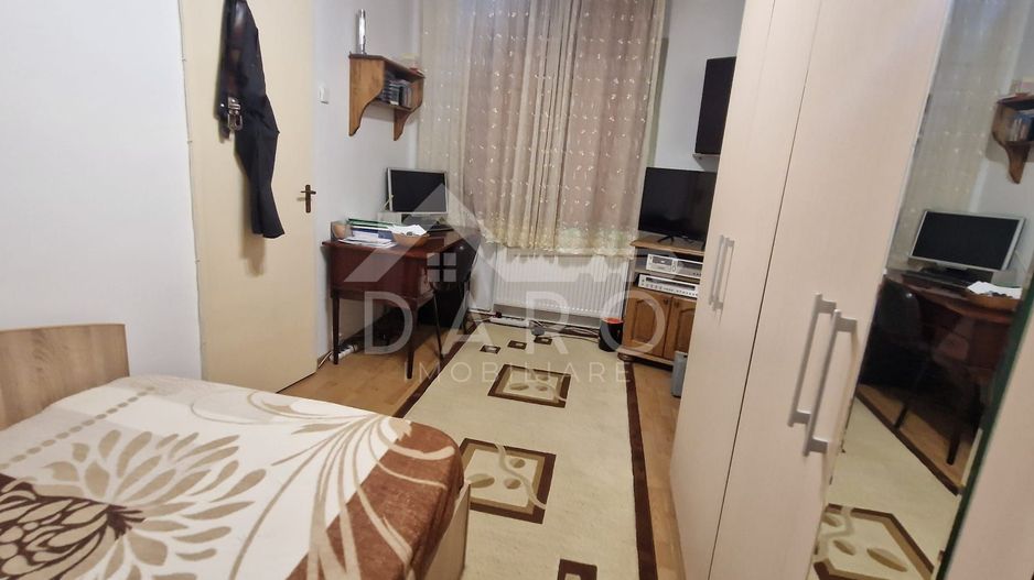 Vand apartament care este situat in cartierul Dambu - Poză 12