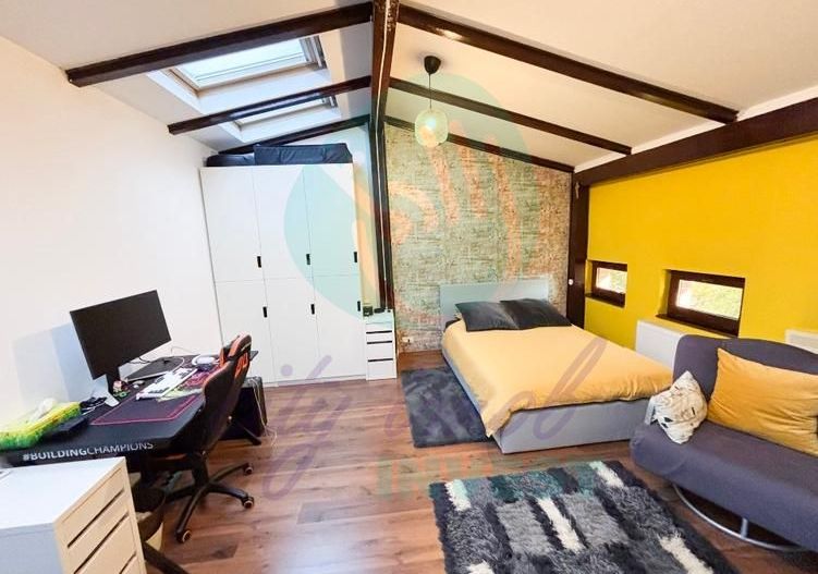 Casa CONSOLIDATA - SITUATA PE COLT - cu o curte libera generoasa - Poză 15