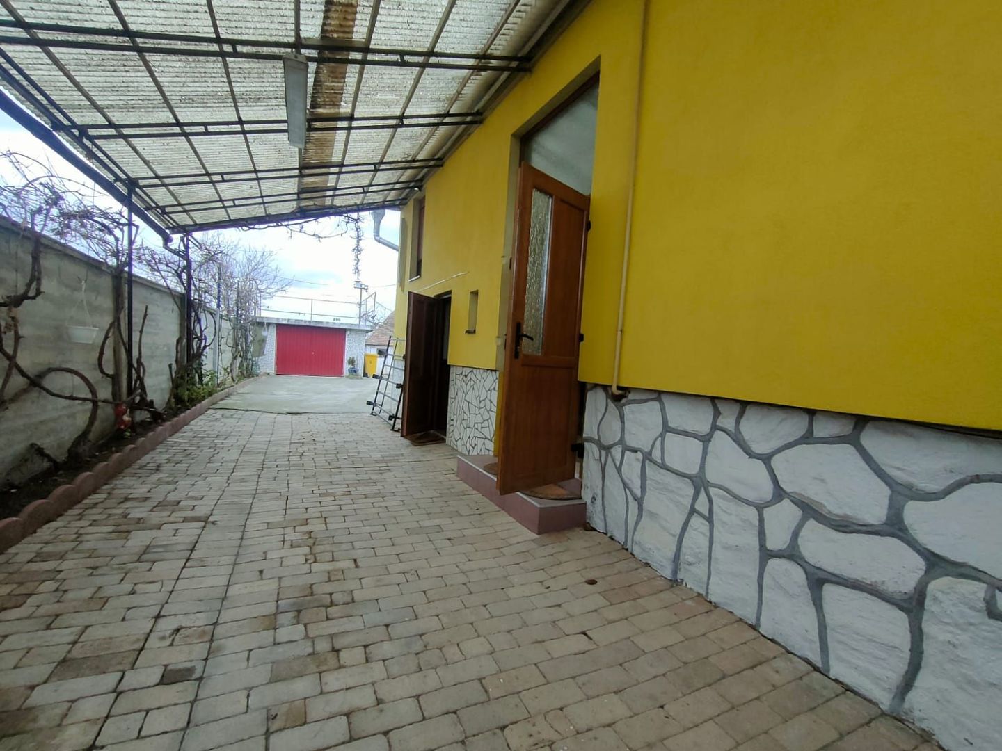 Casa individuala de vanzare in Sibiu, Gusterita - Poză 1