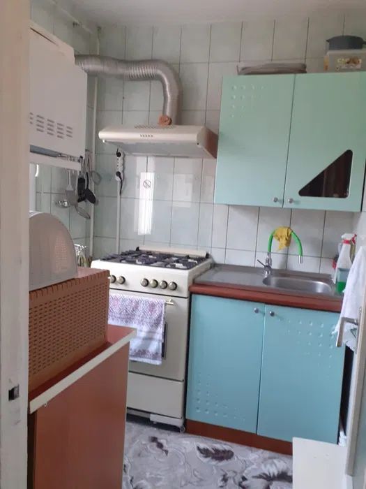 Apartament 3 camere, Micro 40 - Poză 3