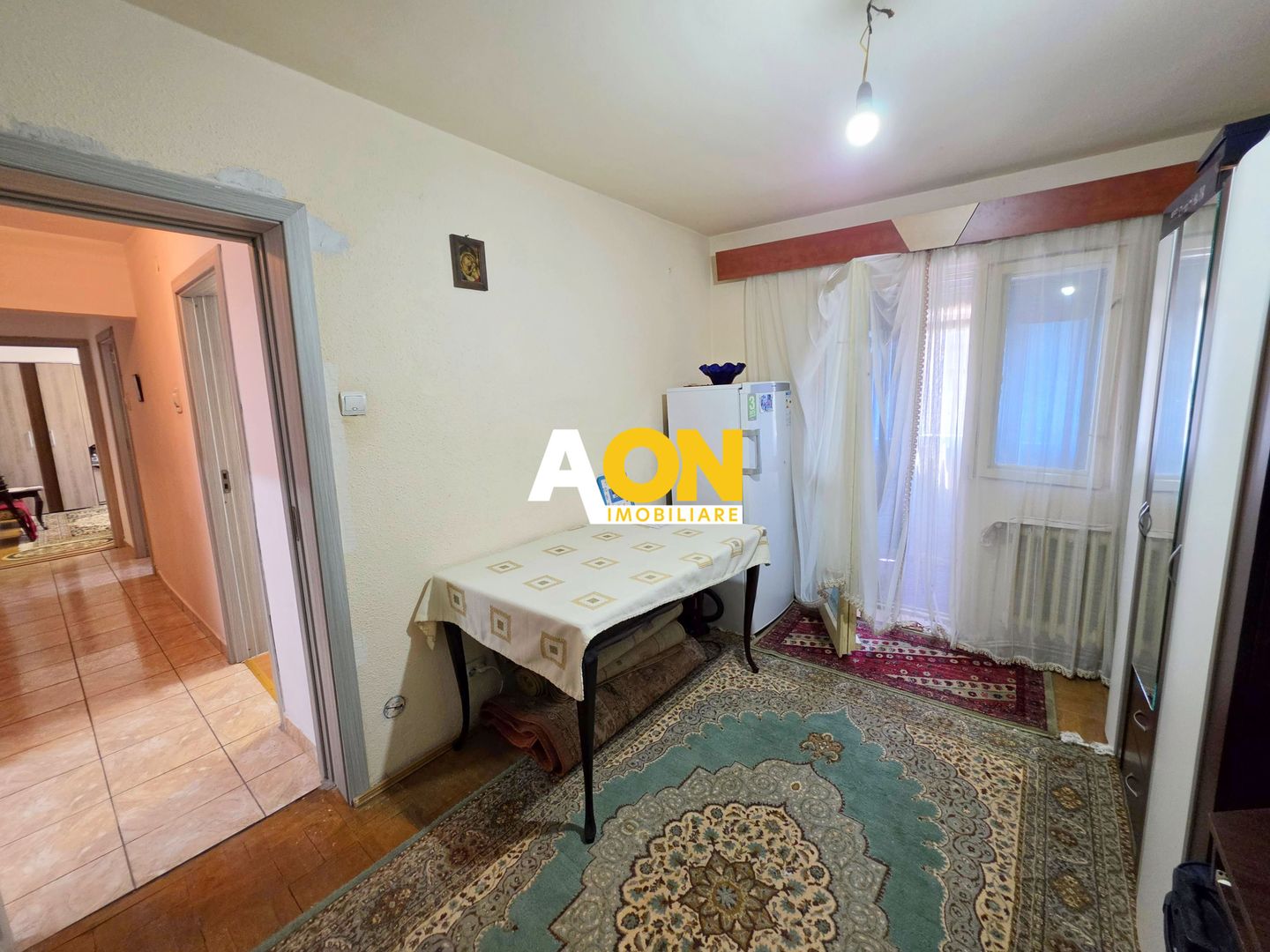 Apartament 3 camere, 65 mp utili, 2 bai, etaj 2, Cetate, zona Stadion - Poză 10