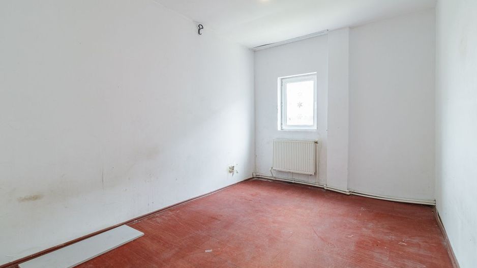 Spatiu de inchiriat la intrarea in Bragadiru - Poză 5