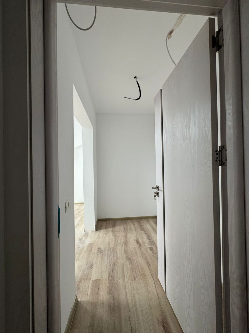 SENZATIONAL! Apartament 4 Camere Decomandate si Terasa  - Berceni - Poză 11