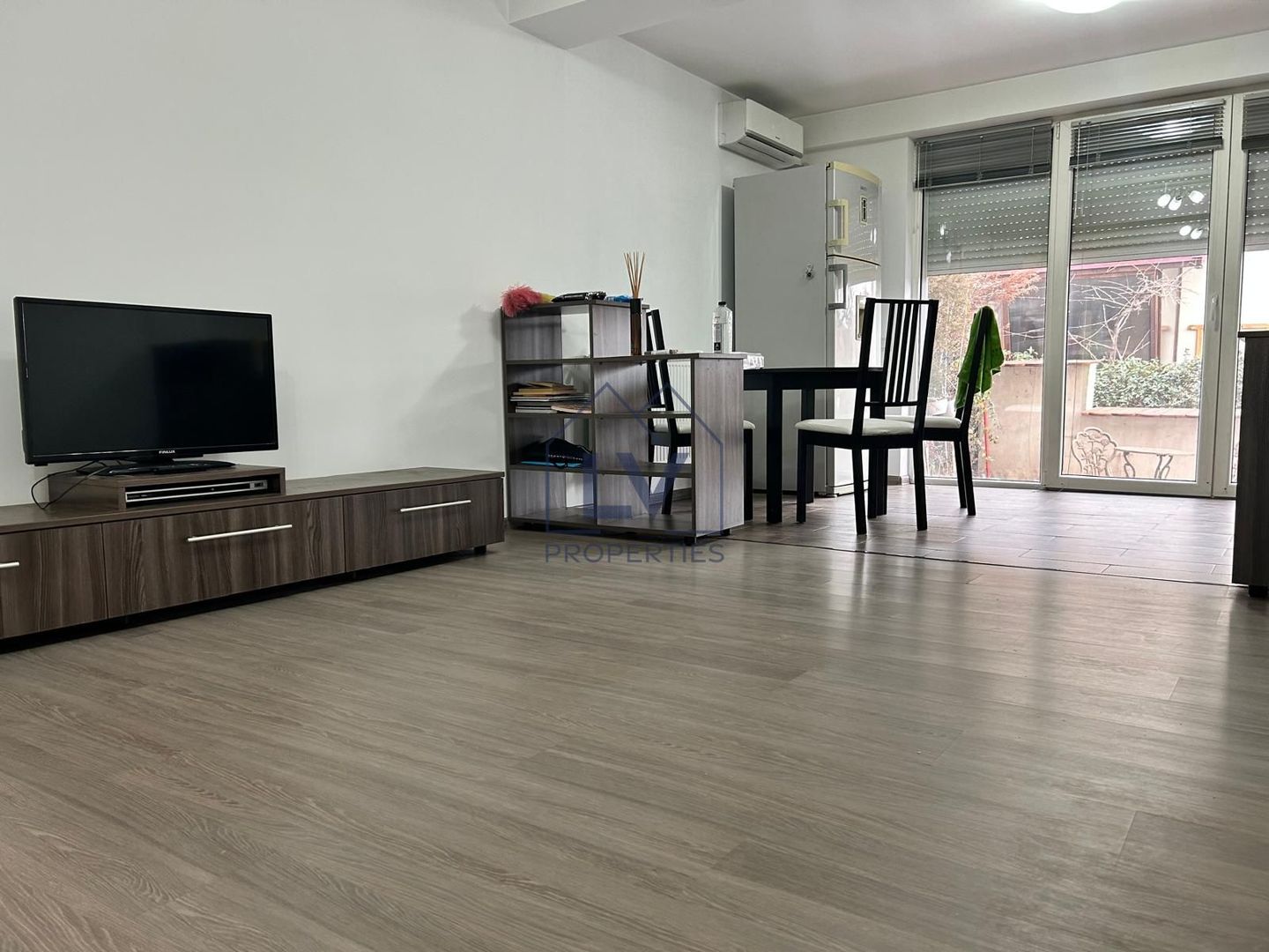 VANZARE APARTAMENT 2 CAMERE | ZONA BANEASA - Poză 1