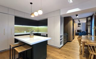 5 camere & Curte + 2 parcari | Premium | Gata de mutat | VIDEO - Poză 5