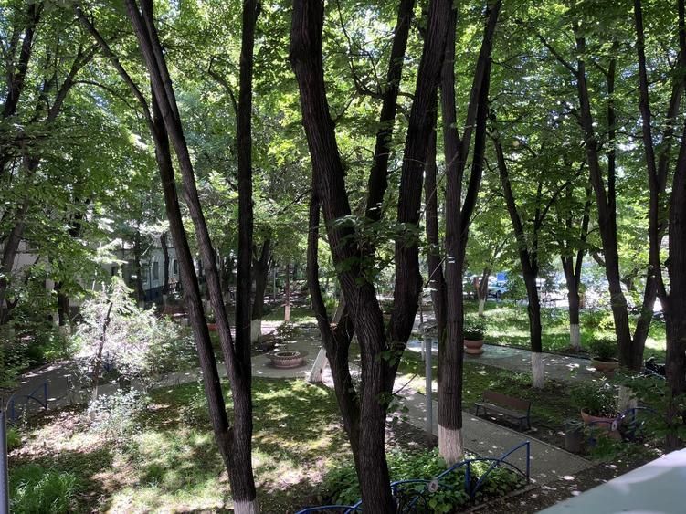 Apartament 2 camere.  Cu Centrala. La 2 min. metrou Brancoveanu. - Poză 9