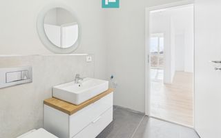 Apartament 2 camere, etaj 5, finisaje lux - Poză 3