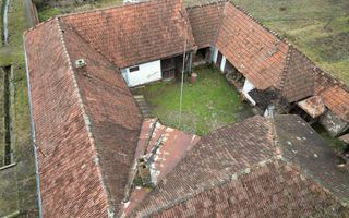 Casă impresionantă, cu anexe în Dezna-Moneasa! - Poză 34