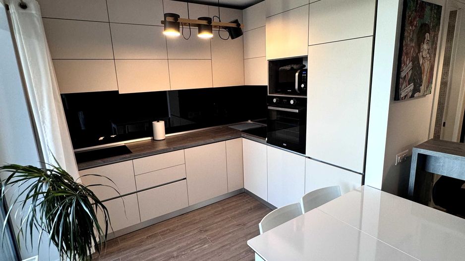 Studio de vânzare- Cloud9 - Poză 3