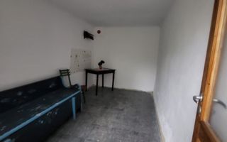 OPORTUNITATE!!! CASA DE VANZARE IN CÂLNIC LA 35.000 EURO - Poză 8