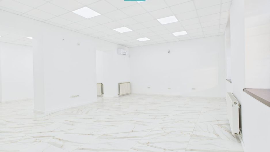 Proprietate de prestigiu în centrul Aradului - Poză 9