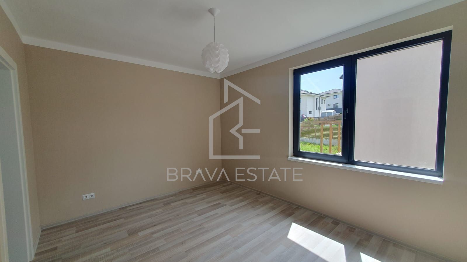 Casa individuală, 139mp,2 niveluri,balcon, parcare, semifinisata, Dezmir - Poză 12