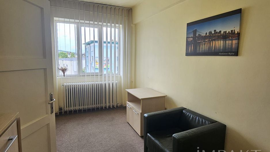 Apartament cu 2 camere ideal pentru investitie in centru - Poză 3