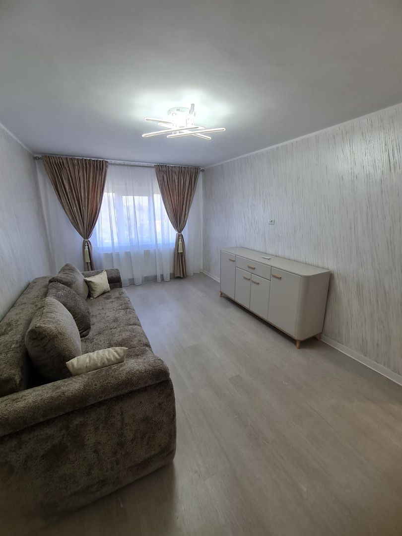 De vanzare apartament apartament cu 2 camere,  Micro 16, etaj 4, 72.000 E - Poză 13