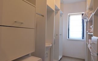 Apartament superb spre inchiriere cu trei camere, cartier Buna Ziua! - Poză 10