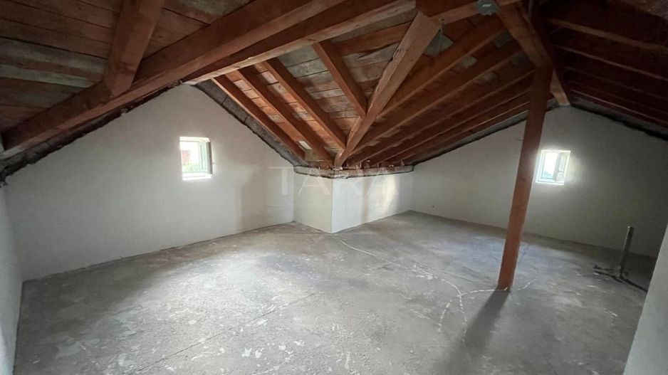 Duplex Spațios cu 3 Niveluri în Zona Feleacu - Poză 7
