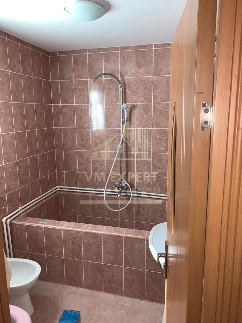 CASA 5 CAMERE, TEREN 606 MP, CAPU PISCULUI (GODENI ARGES) - Poză 7