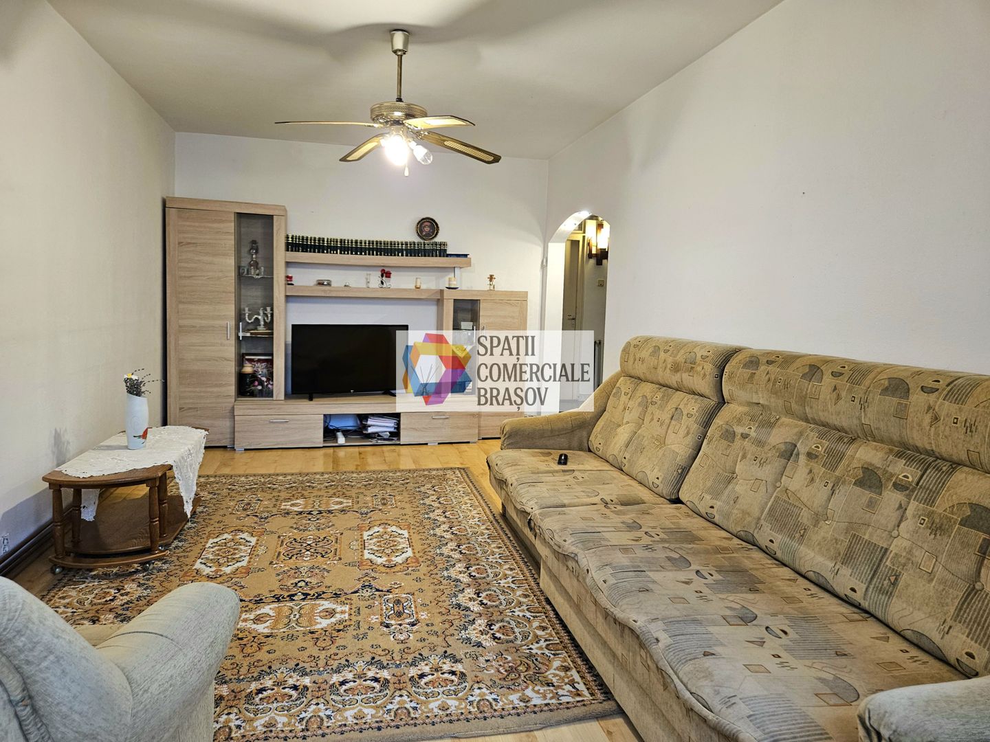 Apartament cu patru camere, zona Judetean 77mp - Poză 1