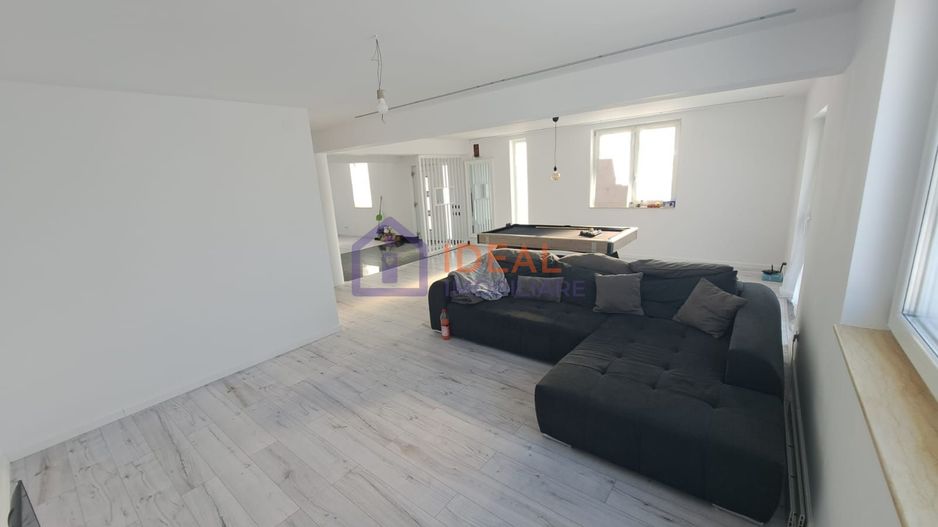 Casa Individuala LA CHEIE cu 250 mp utili, zona Strand - Poză 13