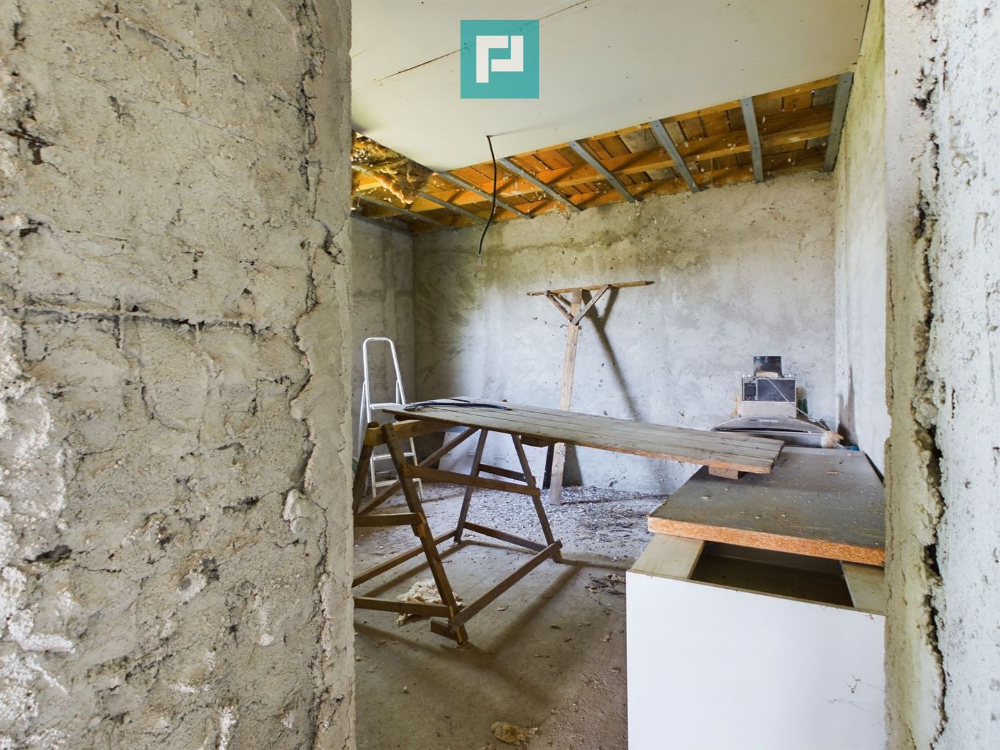 Casă nouă la gri în Secusigiu - Poză 7