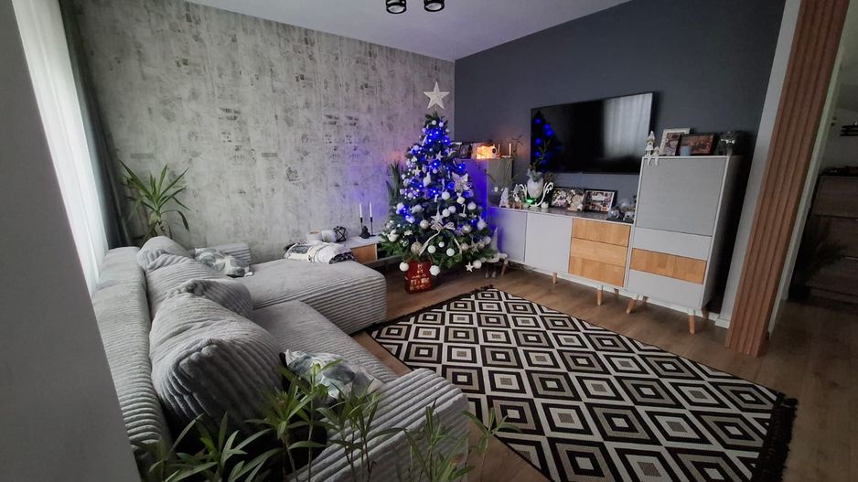 Casa in cartier exclusivist - Poză 13