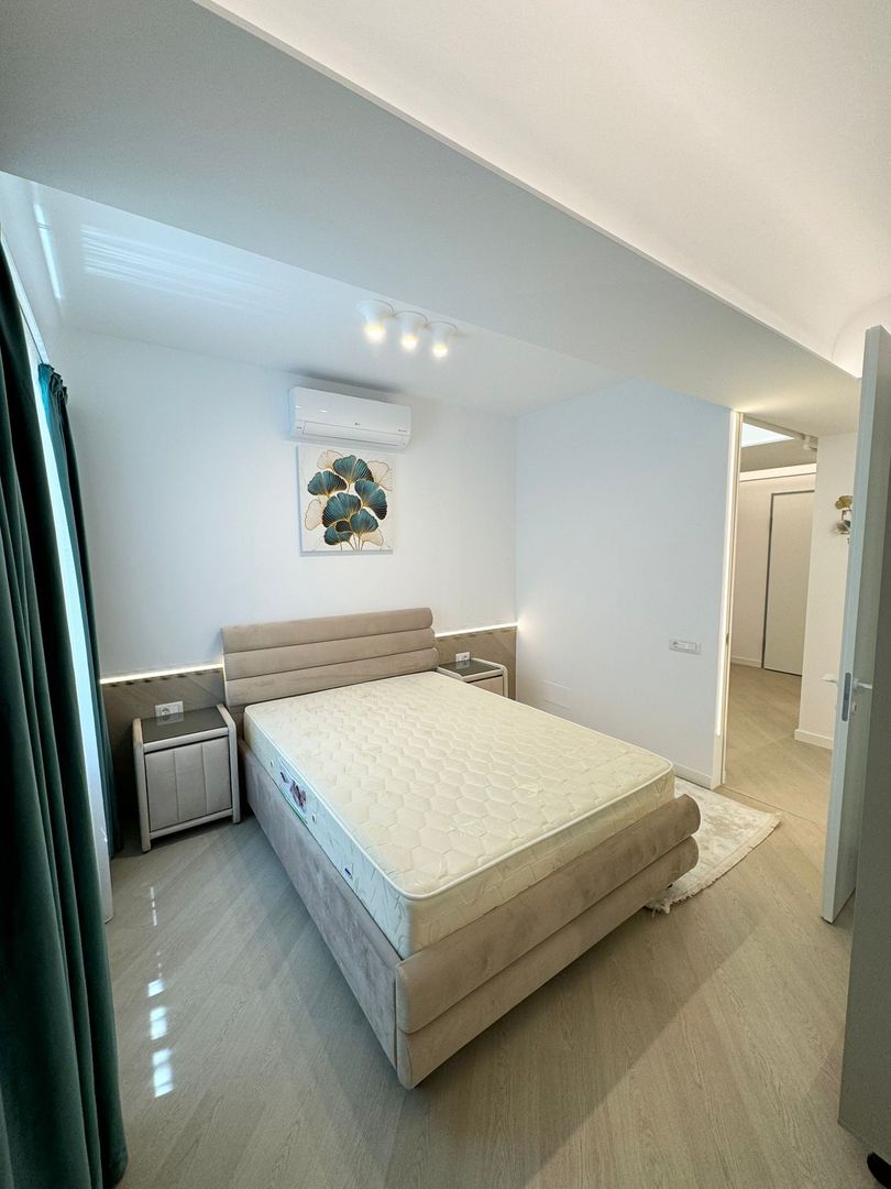 Apartament unical 3 camere de inchiriat - Poză 5