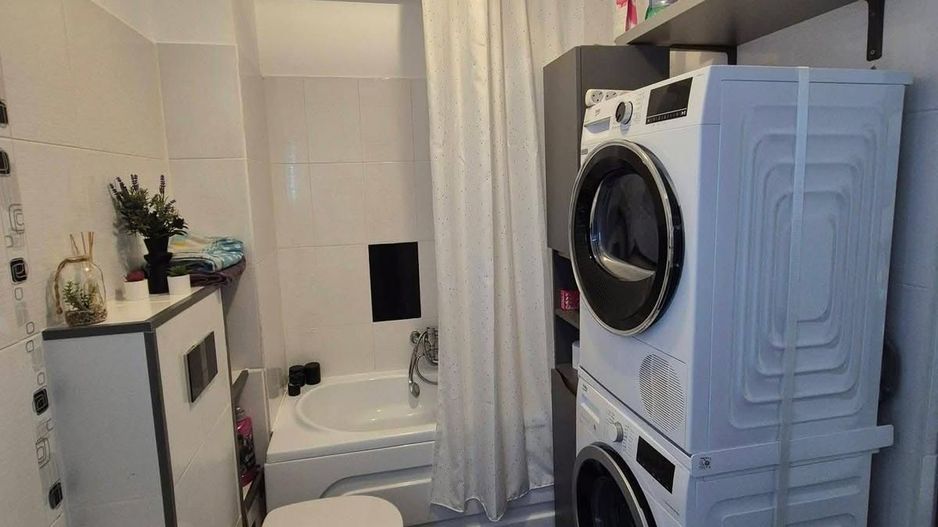 Giroc | 3 Camere | Etaj intermediar | Mobilat si Utilat | Curte comuna inchisa - Poză 8