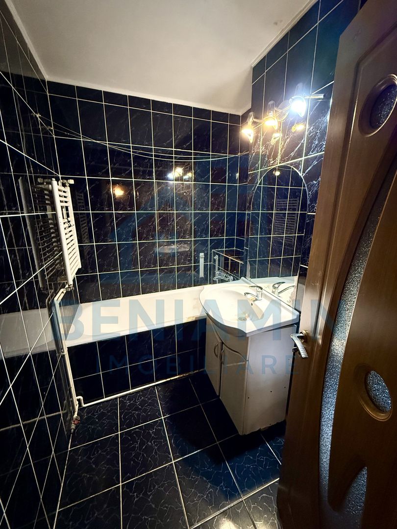 2 camere - etaj 1 - 50 mp - centrala proprie - 1981 - Florilor - Poză 5