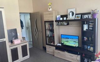 Garsonieră | Decomandata | Etaj 3 | Balcon | Turnișor - Poză 1