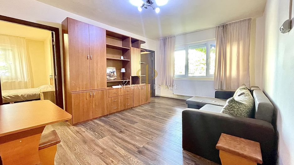 Apartament cu 3 camere| centrala proprie| Olimpia- Stadion - Poză 1