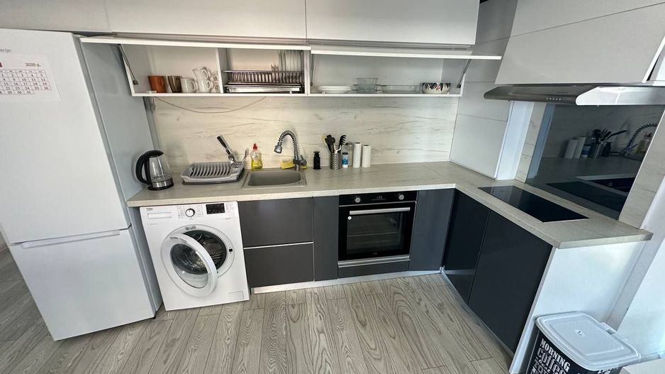 Inchiriez apartament 3 camere Faleză Dunării - Poză 9