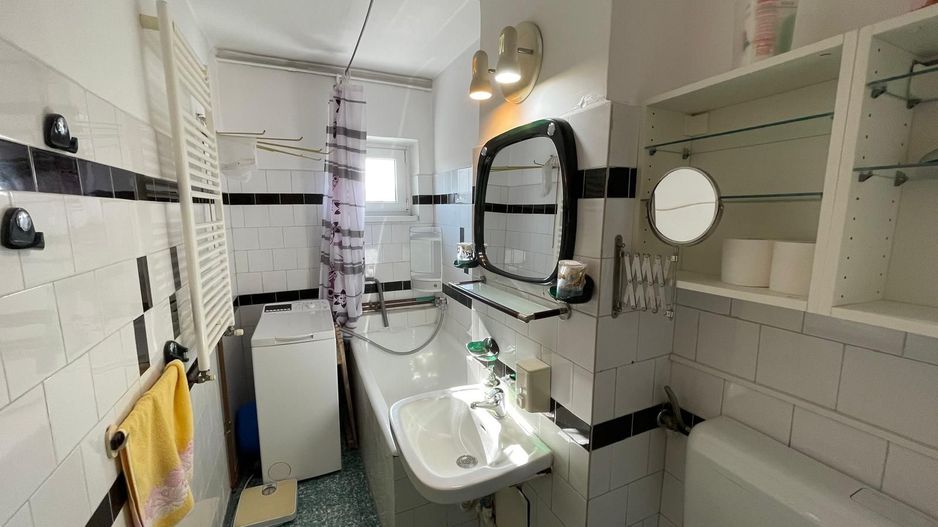 AP. 2 CAMERE- PIATA SUDULUI, CENTRALA PROPRIE, PARCARE INCLUSA, METROU - Poză 9