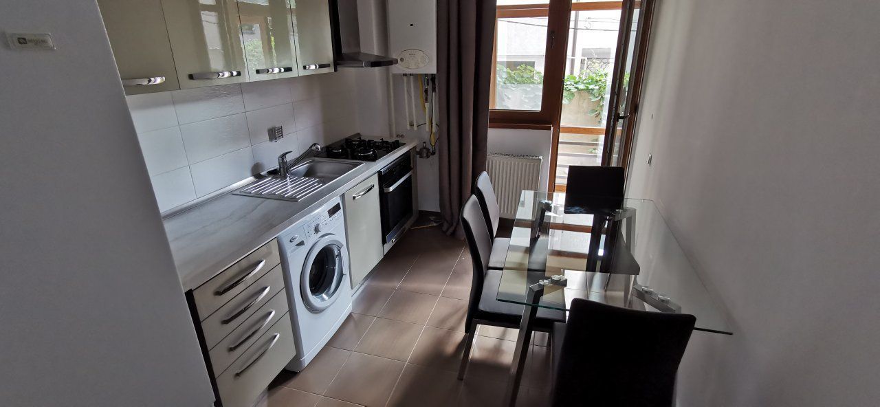 AP. 2 CAMERE 1 MAI, CURTE 21 MP, BLOC NOU, METROU 5 MINUTE, PARCARE - Poză 8