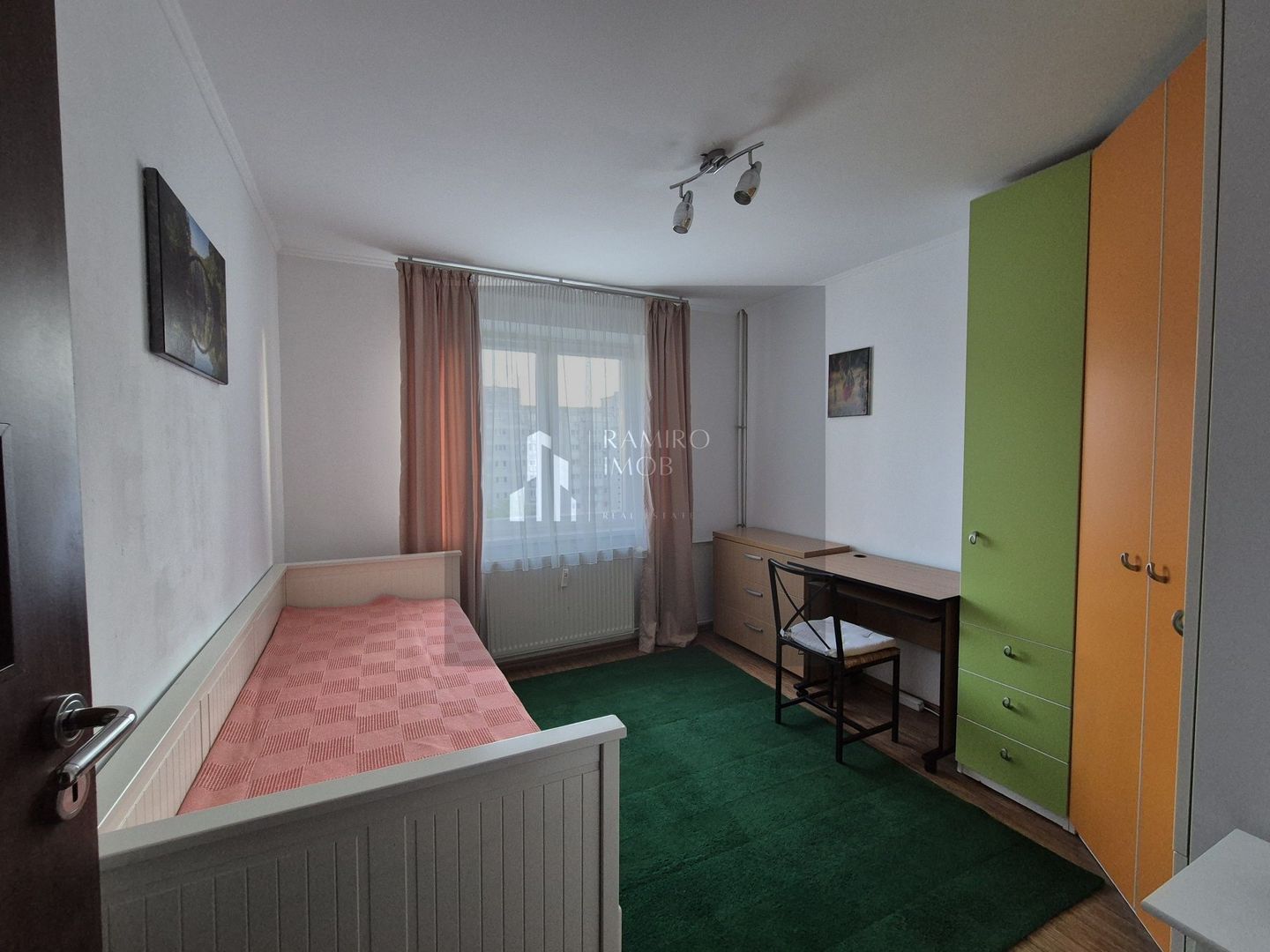 Inchiriere Apartament 3 camere | Crangasi | Prox Metrou | Petfriendly - Poză 2