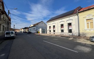 Spatiu comercial sau pentru birouri 150mp utili central, spre piata - Poză 3