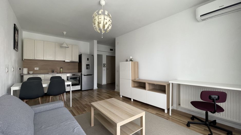 Apartament de închiriat, 3 camere, Universitatii - Poză 1