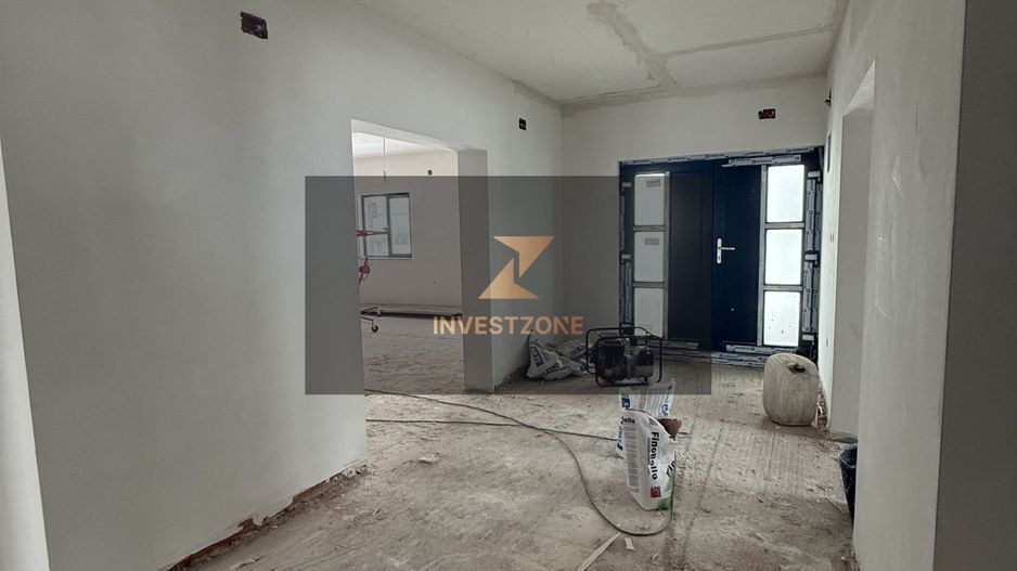 Casă cu proiect deosebit în Livada de Bihor - Poză 9