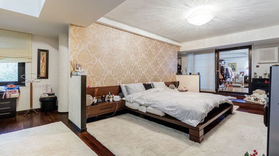 Resedinta premium| Teren de tenis | Piscină încălzită | Infrastructură completă! - Poză 23