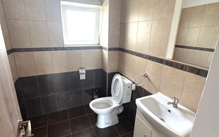 Apartament la curte, 2 băi, loc de parcare, zona linistita, dressing - Poză 9