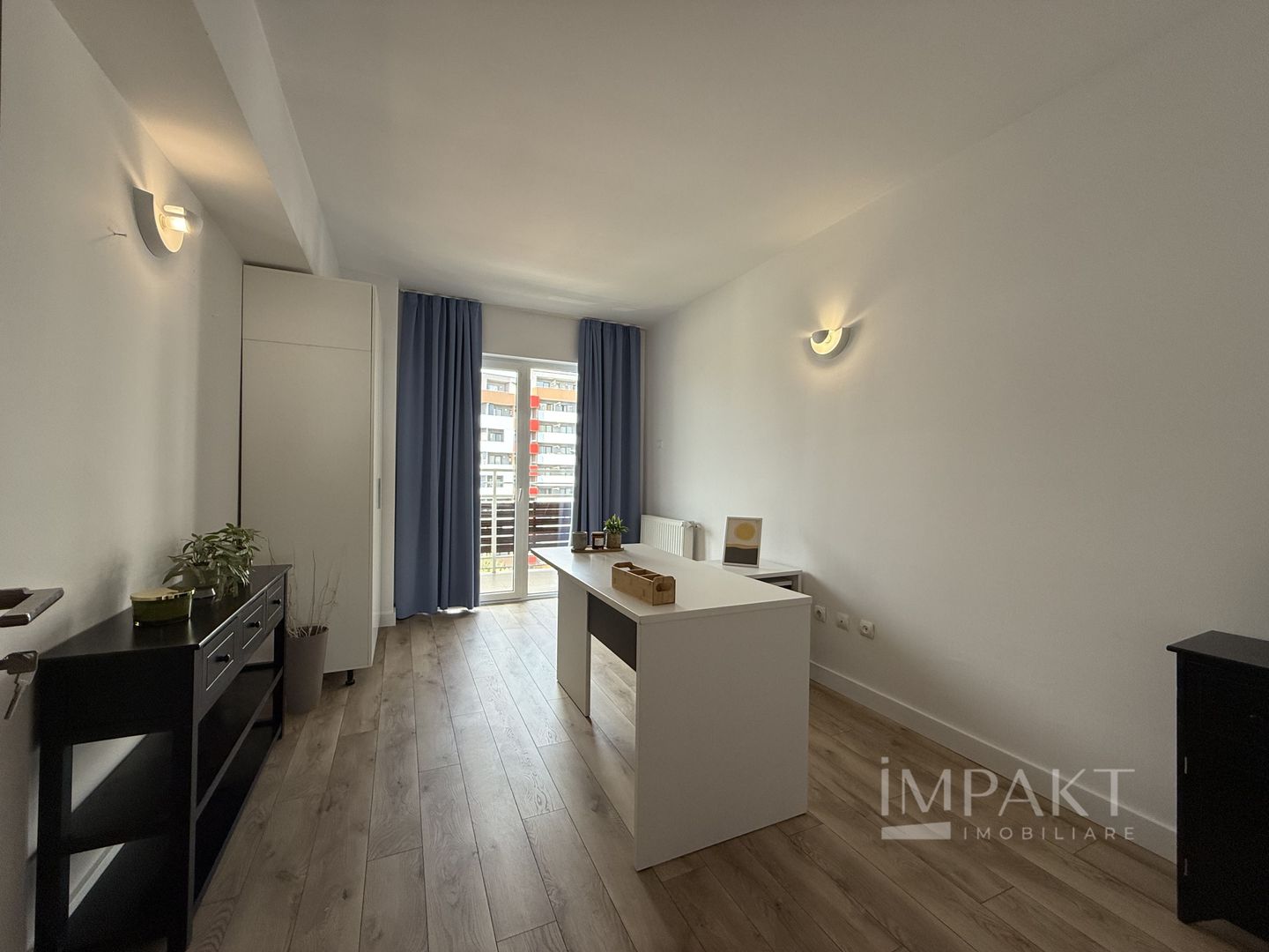 Penthouse pe doua niveluri cu 5 camere in cartierul Buna Ziua - Poză 10