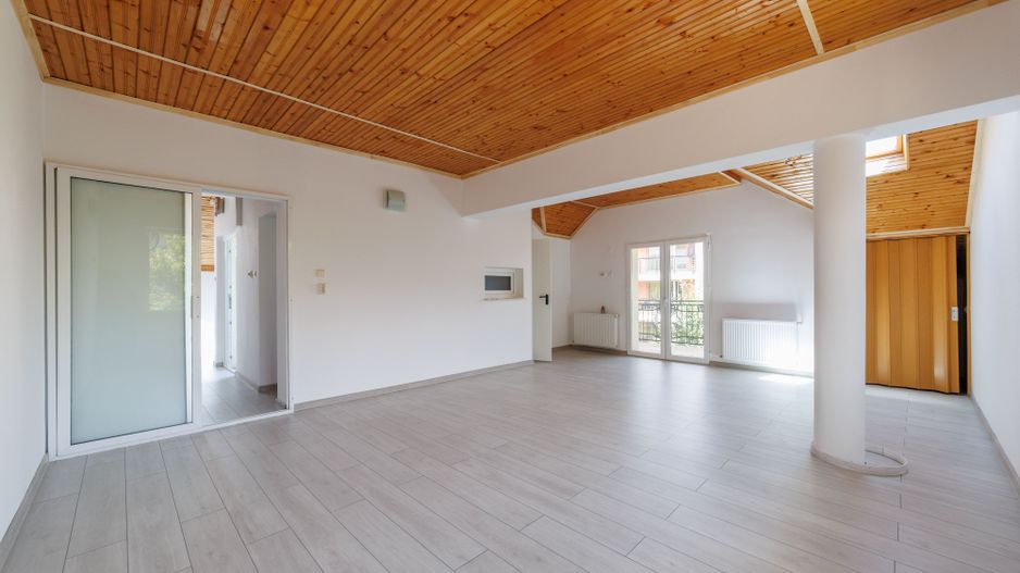 Proprietate multifunctionala | Doua cladiri | 581 mp | Pitesti - Poză 9