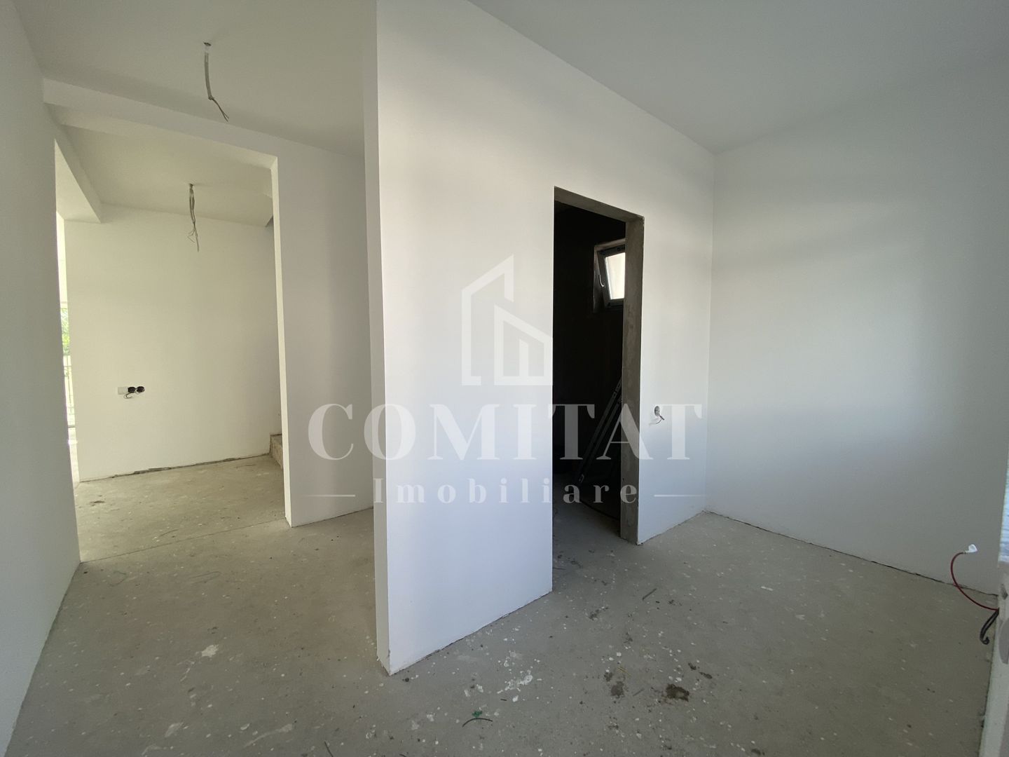 Casă de vânzare | Dispunere pe 2 niveluri | Localitatea Dezmir - Poză 10