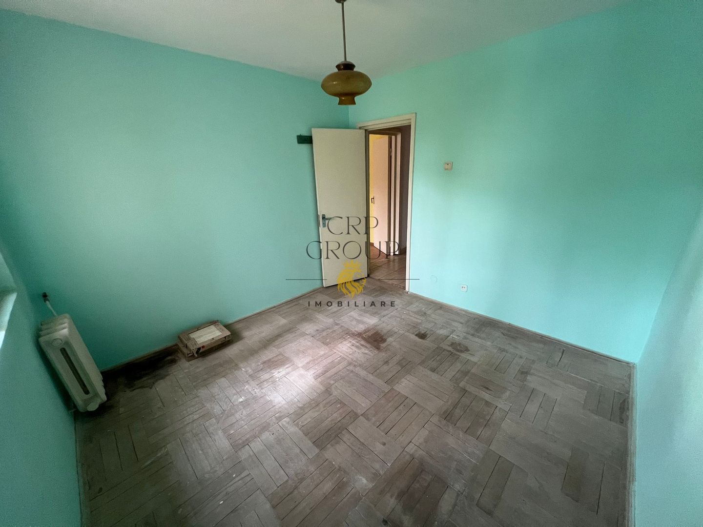 Apartament 4 camere, etaj 1/4, zona Mausoleul Eroilor - Sud - Poză 6