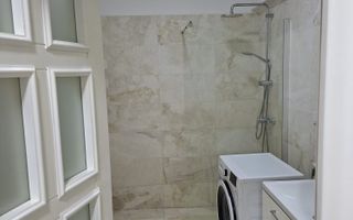 Apart 2 camere open space Royal Town - Poză 4