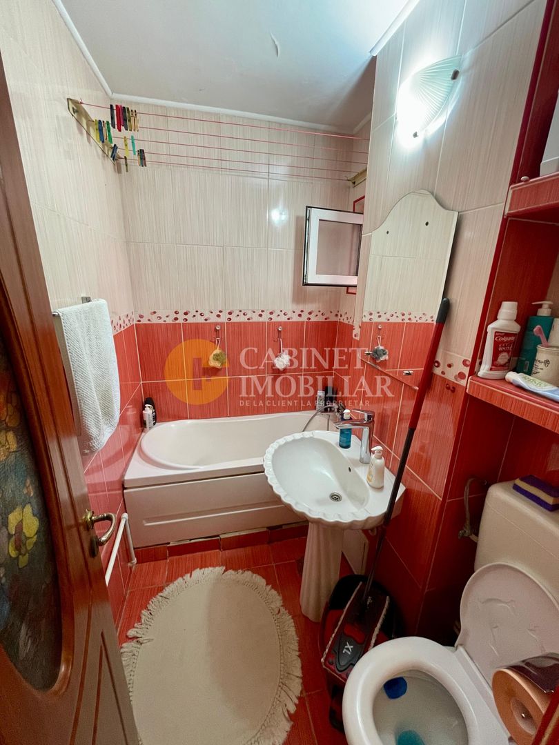 Podu Ros/Tutora - Bloc Fara Risc - 3 Camere - Mobilat/Utilat - Poză 7