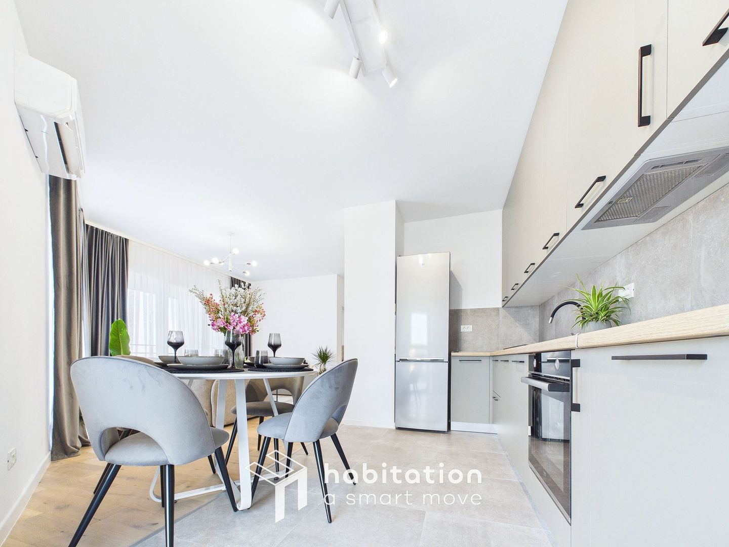 Apartament cu vedere spectaculoasă, prima închiriere,  Nord One - Poză 11