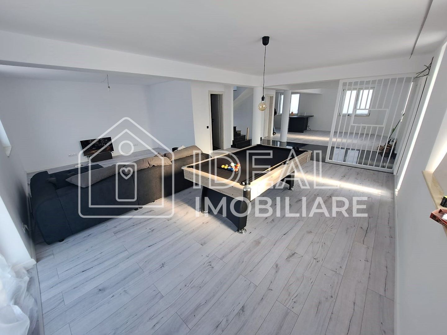 Casa Individuala LA CHEIE cu 250 mp utili, zona Strand - Poză 9