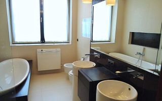 APARTEMENT SUPERB CU 4 CAMERE LA INCHIRIERE IN COMPLEX EXCLUSIVIST - Poză 2