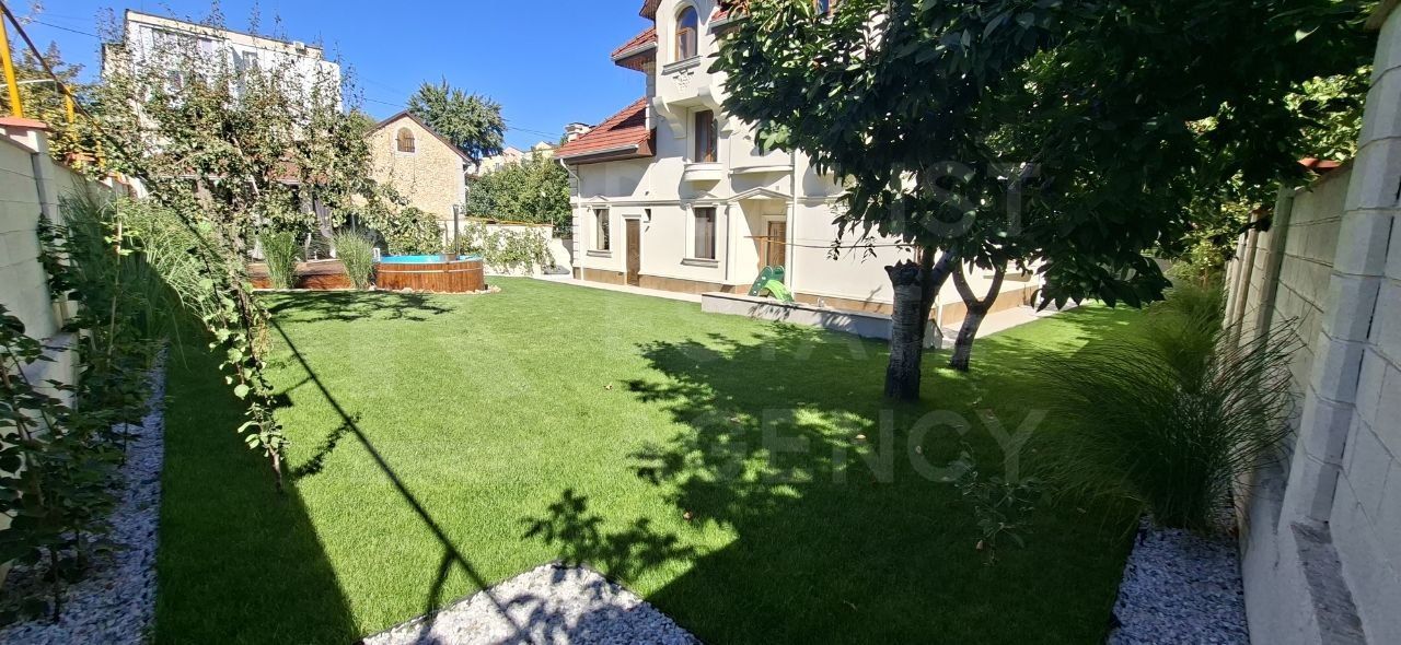 Vânzare, casă, 3 nivele, 300 mp+7,2 ari, str. Chișinău, Cricova - Poză 3